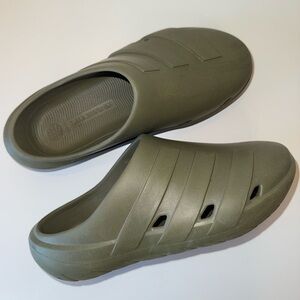 ADIDAS ADICANE OLIVE GREEN STRATA SLIP ON CLOGS MENS 6